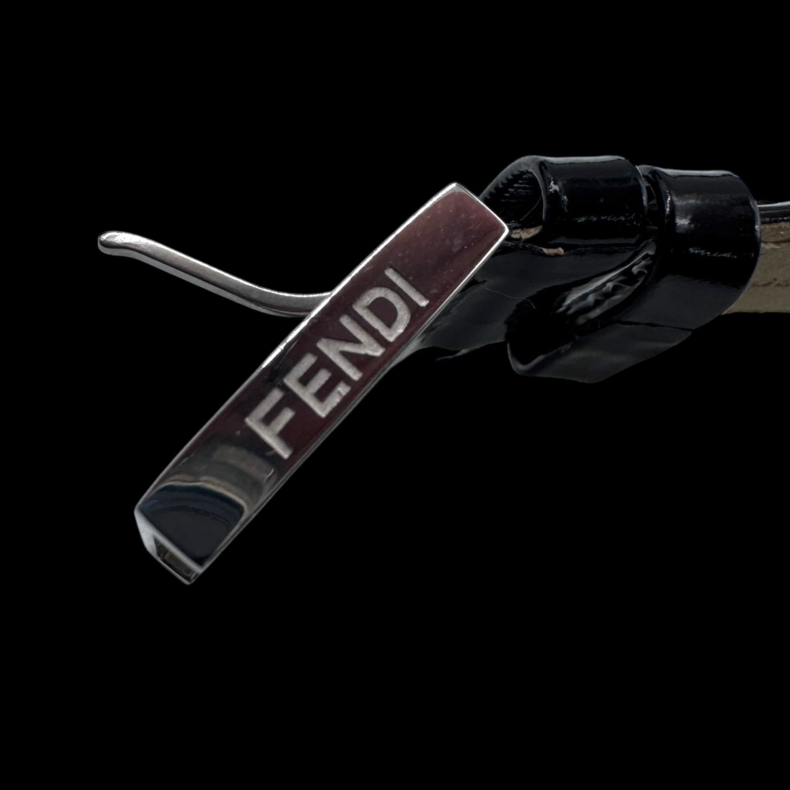 稼働 付属品完備 FENDI フェンディ 4000L スクエア ボーイズ 腕時計