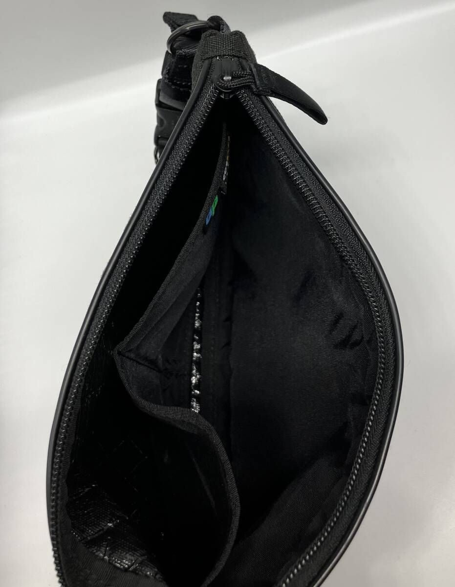 PORTER ポーター 吉田カバン ショルダーバッグ HYBRID SACOCHE