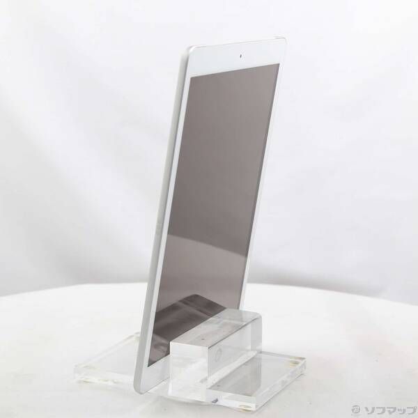 〔 品〕 iPad 第7世代 32 GB シルバー MW 6 C 2 J A auロック解除SIMフリー 262