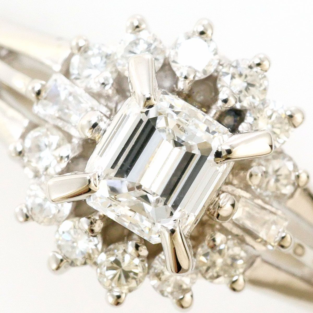 PT 850 プラチナ リング 指輪 10号 ダイヤモンド 0.26 ct 0.18 VS 1 鑑定書 総重量約3.7 g