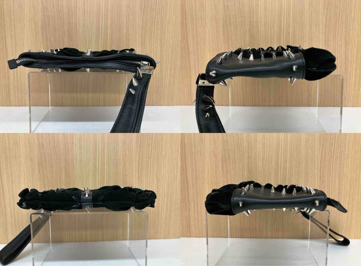 スタッズ付きクラッチバッグ