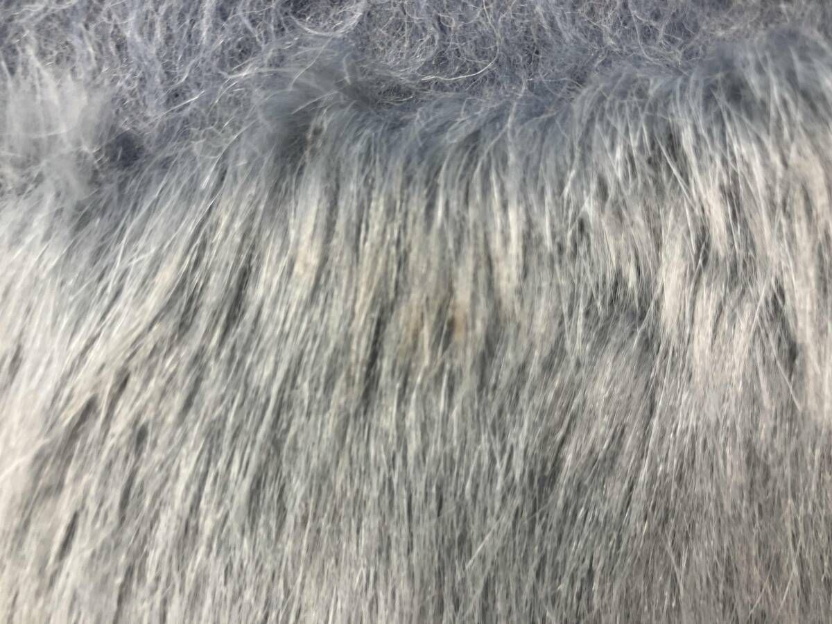 ファートレンチコート