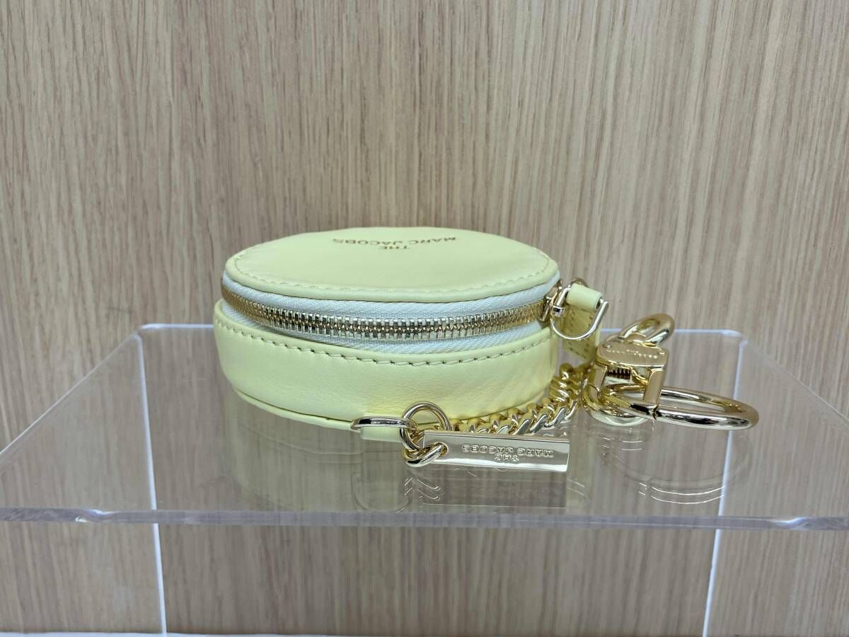  MARC JACOBS マークジェイコブズ コインケース コンパクト ストラップ付き 保存袋あり イエロー 通年 コインケース 小銭入れ 小物