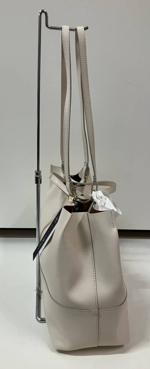 ストア violadoro ヴィオラドーロ トートバッグ sydney 2way ワン