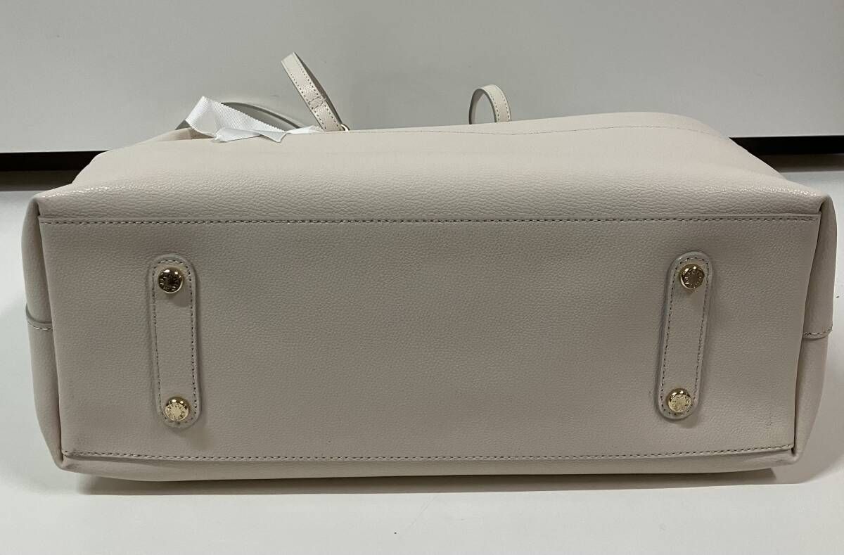 ストア violadoro ヴィオラドーロ トートバッグ sydney 2way ワン