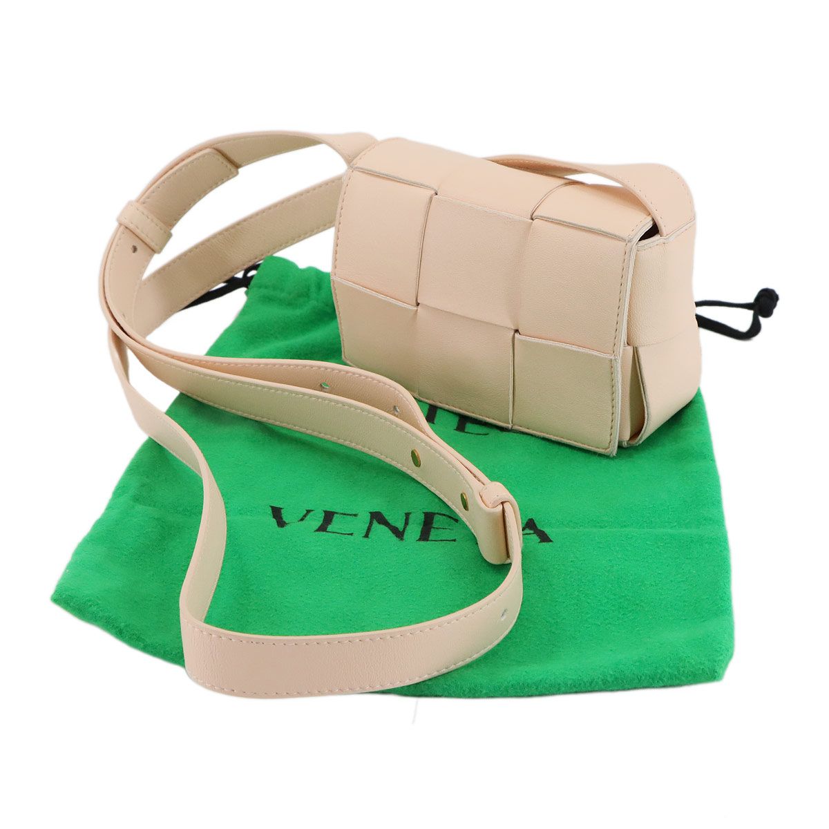 ボッテガ　カセット　ショルダーバッグ ベージュ Amazon | [ボッテガヴェネタ] ショルダーバッグ カセット クロスボディ