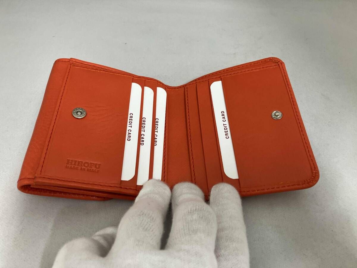 極美品❣️ HIROFU ヒロフ レザー二つ折り財布 ウォレットレディースオレンジ 極美品❣️ HIROFU ヒロフ レザー二つ折り財布 ウォレットレディース