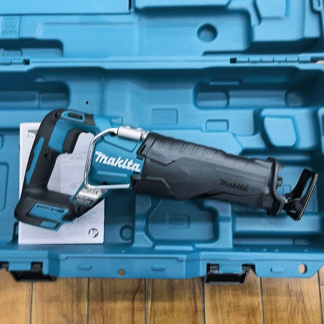 ◇マキタ コードレスレシプロソー 18V JR187DZK 本体＋ケース 【未使用