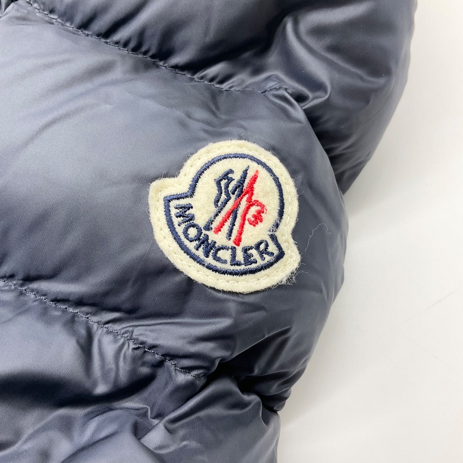 美品 モンクレール エルミンヌ ダークネイビー ロゴワッペン ダウンコートXS MONCLER（モンクレール） 美品△MONCLER HERMINE エルミンヌ ロゴ