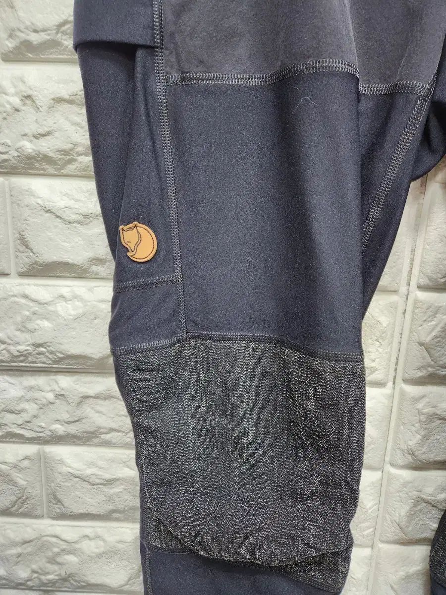  フェールラーベン 秋冬 機能性 パンツ 33 34インチ k 179 その他 アウター