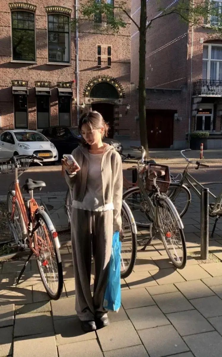 ユンスルショップ ニットジップアップ ポップアップ アイボリー