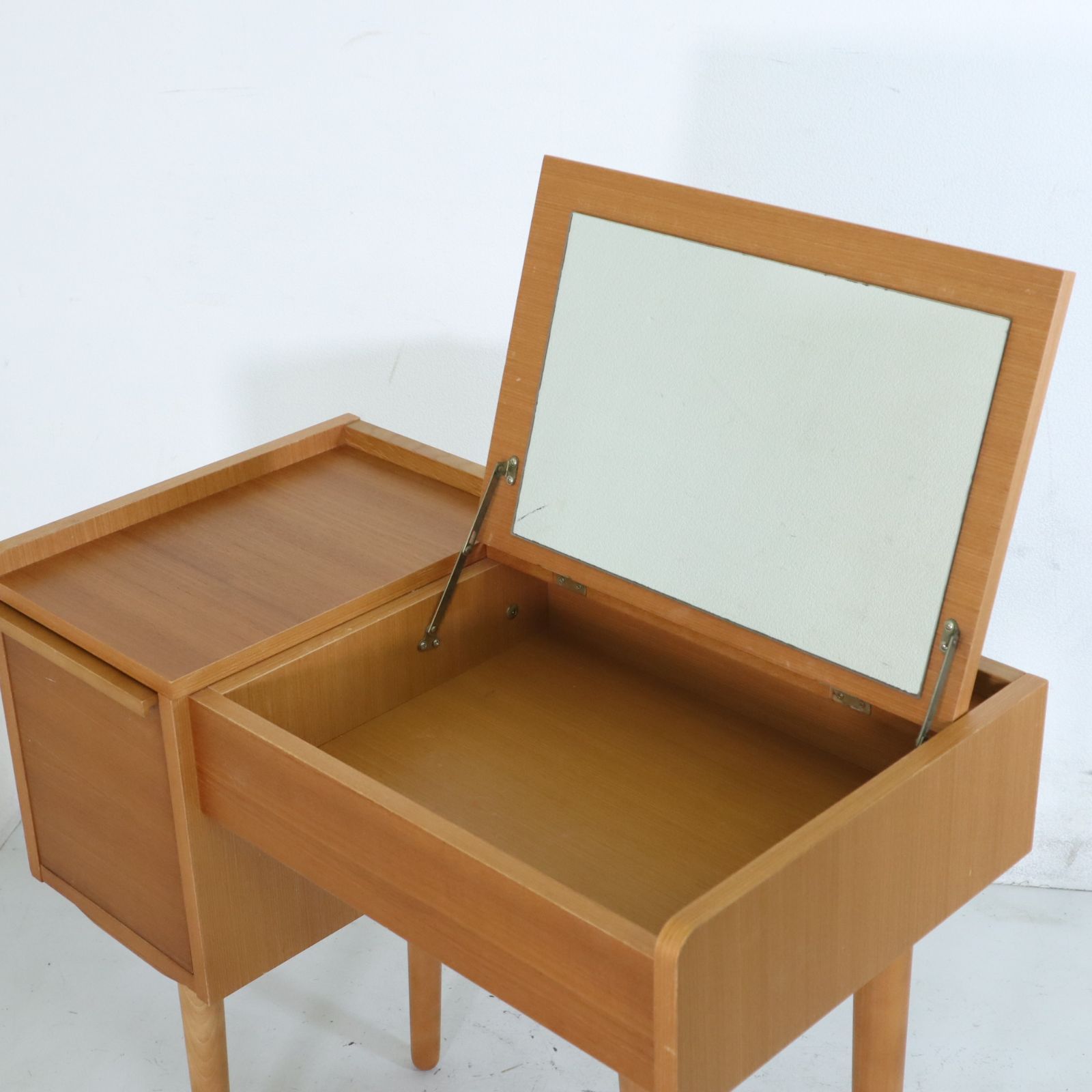 unico ウニコ 廃盤 ALBERO アルベロ ドレッサー 鏡台 チーク材 北欧