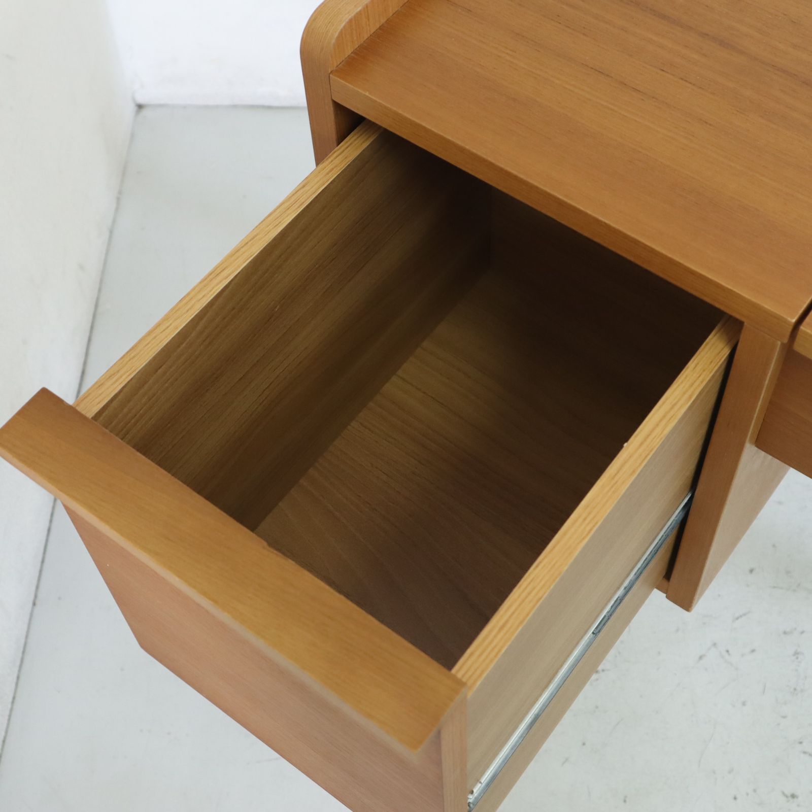 unico ウニコ 廃盤 ALBERO アルベロ ドレッサー 鏡台 チーク材 北欧