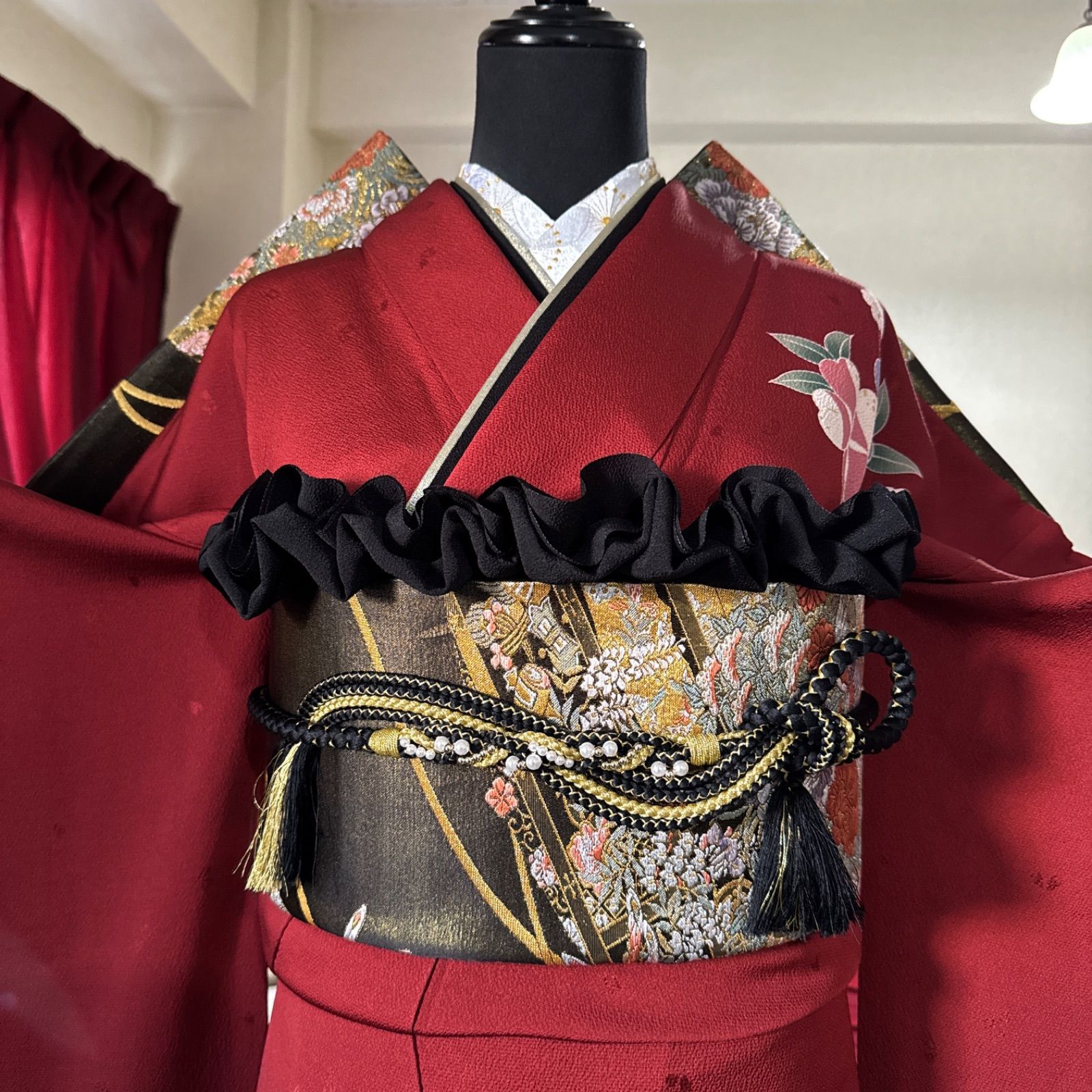 豪華振袖セット(4点)・袋帯・半衿・帯揚げ・正絹・駒刺繍・大輪牡丹