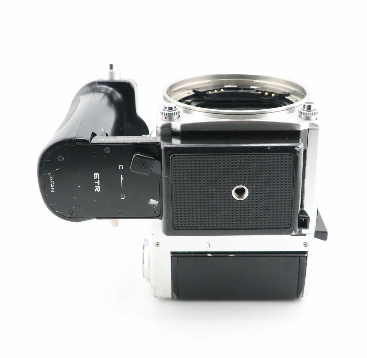 【ジャンク品】ゼンザブロニカ Zenza Bronica ETRS ゼンザブロニカ Zenza Bronica ETR-C / AE-II プリズムファインダー