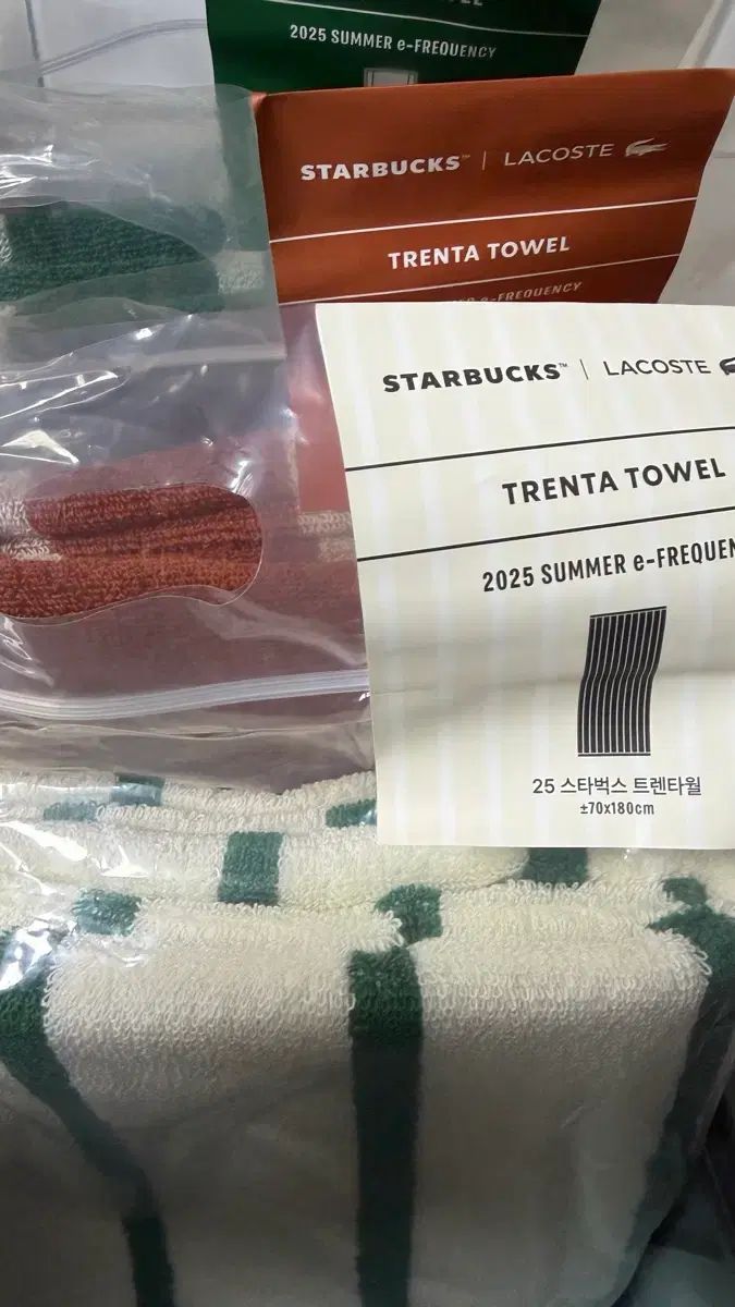 Starbucks スターバックス ラコステ タオル