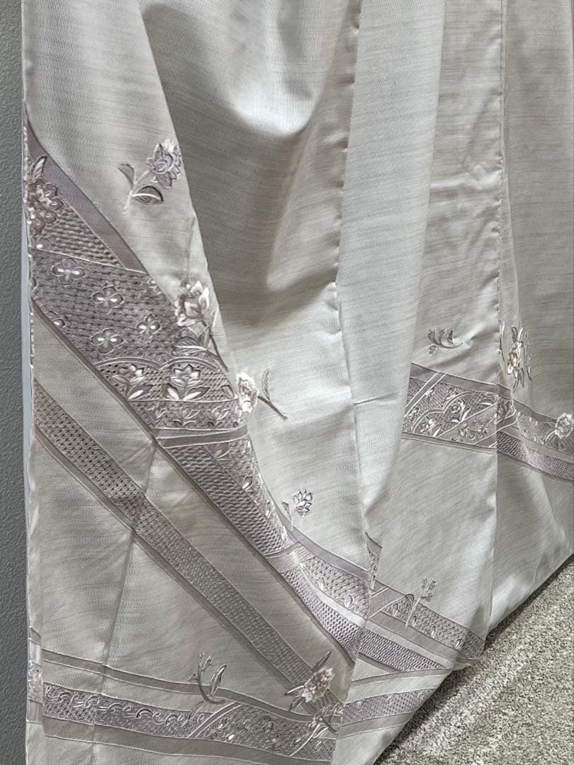 蘇州刺繍 汕頭刺繍 付け下げ 訪問着 大島紬 正絹 A129 蘇州刺繍 汕頭刺繍 付け下げ 訪問着 大島紬 正絹 A129 - メルカリ