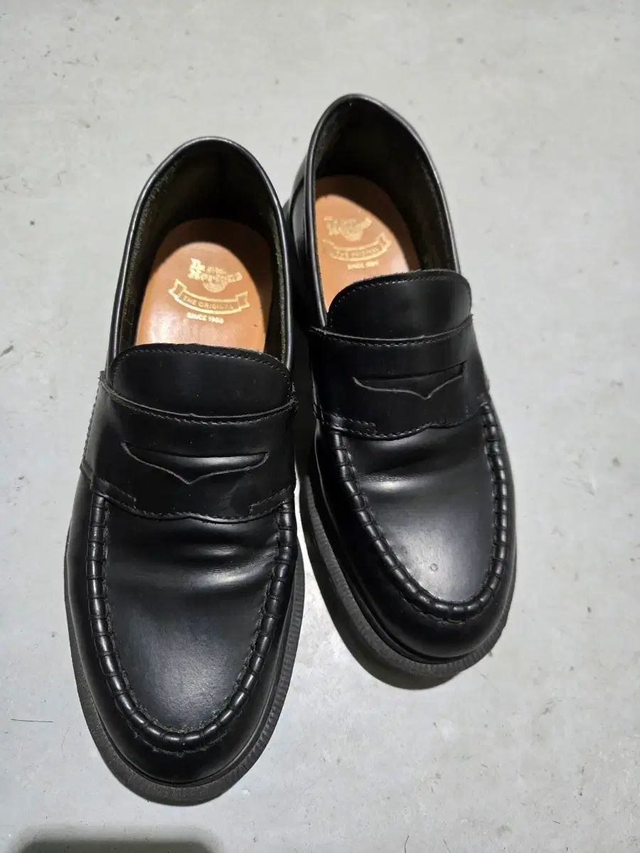 DR. MARTENS ドクターマーチン アボット ファニー ローファー