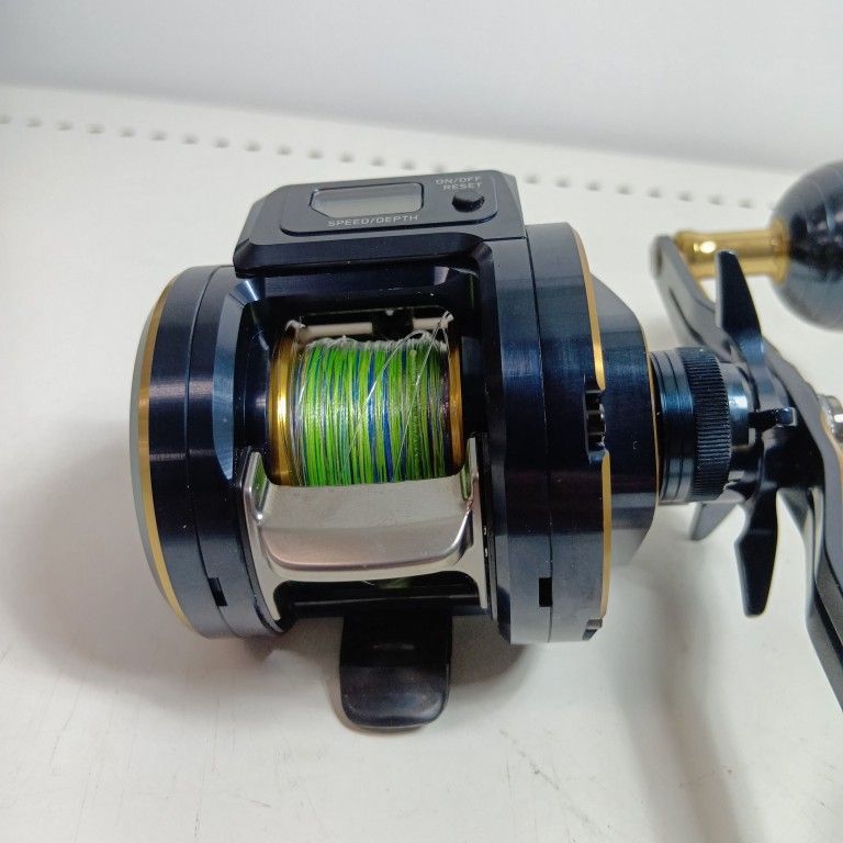 DAIWA ダイワ 631544 299933 釣り用品 リール ベイトリール 21ソルティガIC 100 H DH キズ有 程度AB