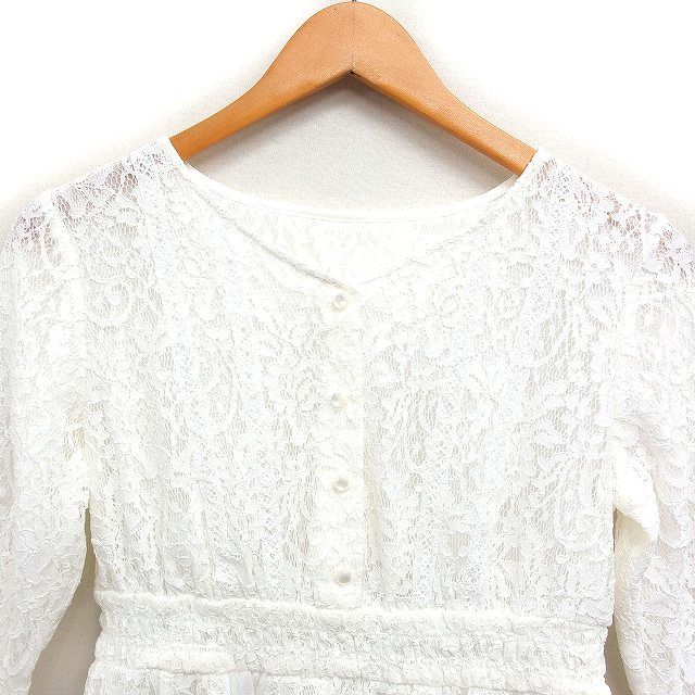 専用 アプワイザーリッシェ　レースブラウス Apuweiser-riche 衿付ペプラムレースブラウス （ネイビー