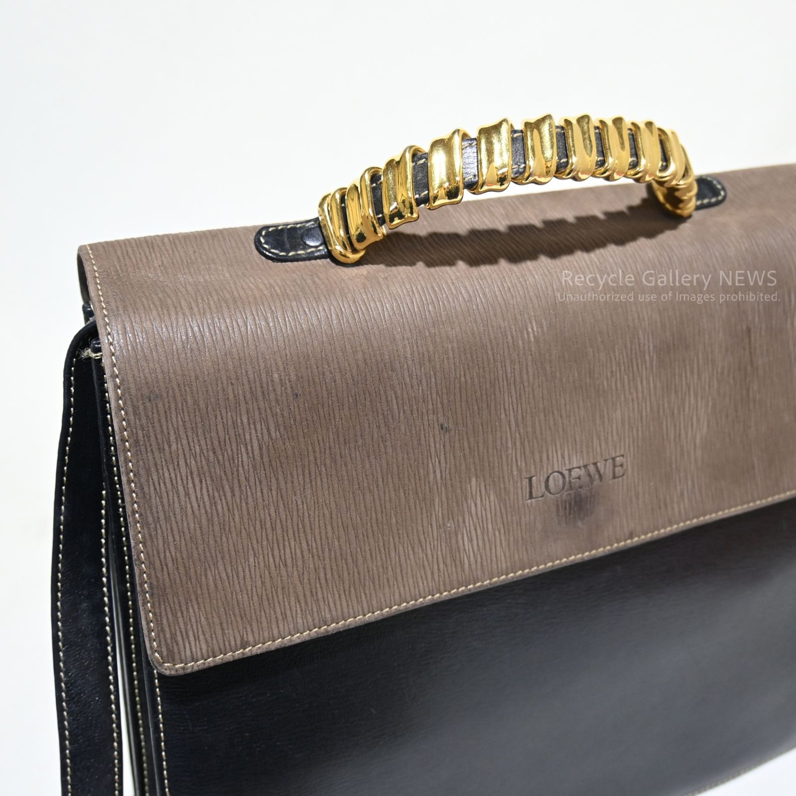 ○ LOEWE ベラスケス ロエベ ショルダーバッグ 2way ツイスト金具