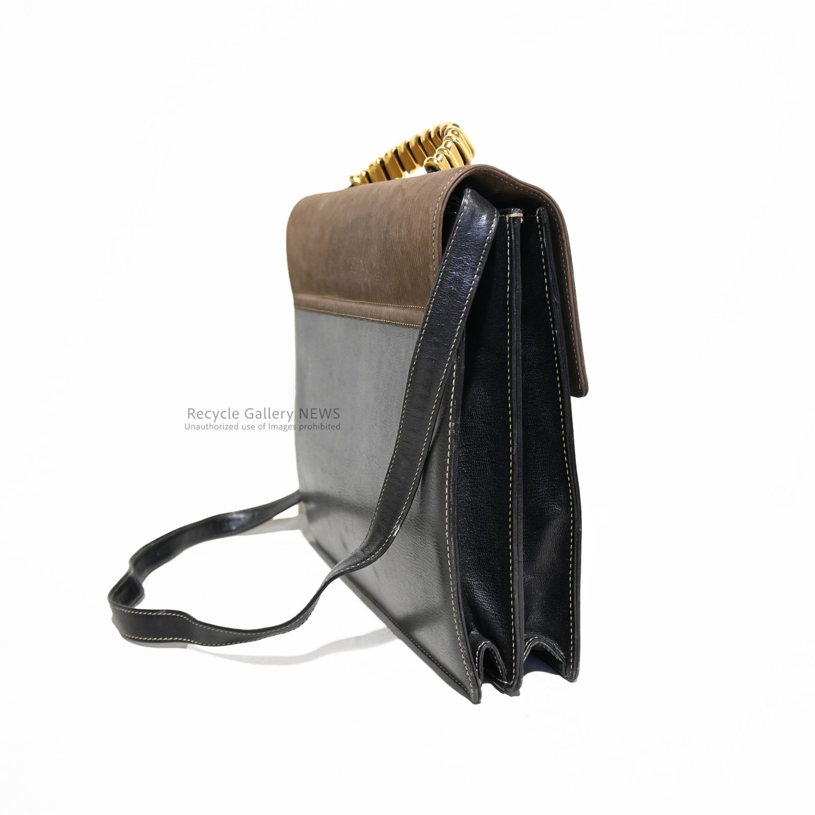 LOEWE ショルダーバッグ 黒とグレー　ベラスケス　金具 LOEWE ショルダーバッグ 黒とグレー ベラスケス 金具 LOEWE ショルダー