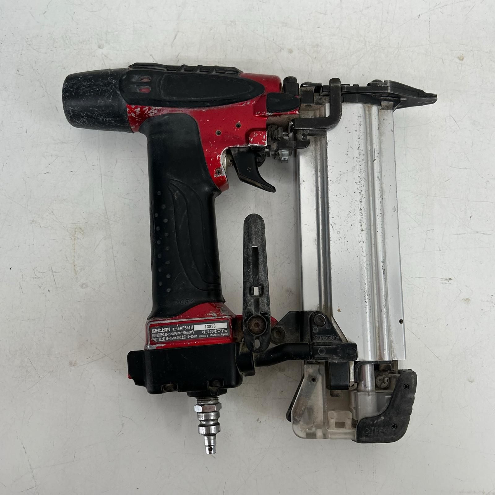 マキタ 高圧仕上釘打