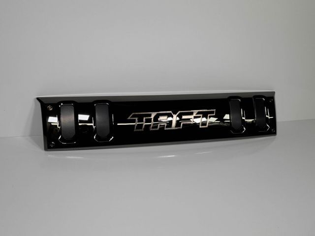 タフト LA900S 美品⁄低走行 純正 ダーククローム ダイハツ純正 タフト