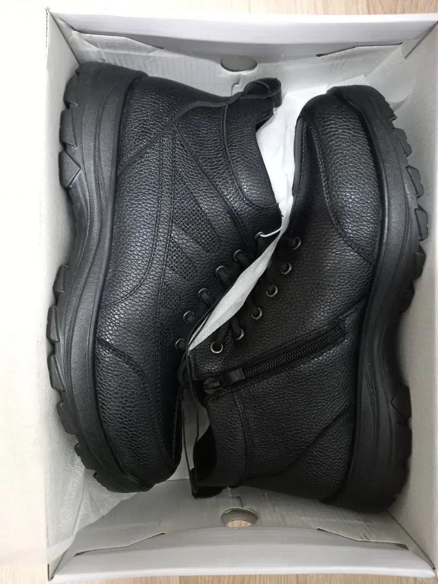 ブラック ブラウン ブーツ 防寒用 (新品) ボックス 270