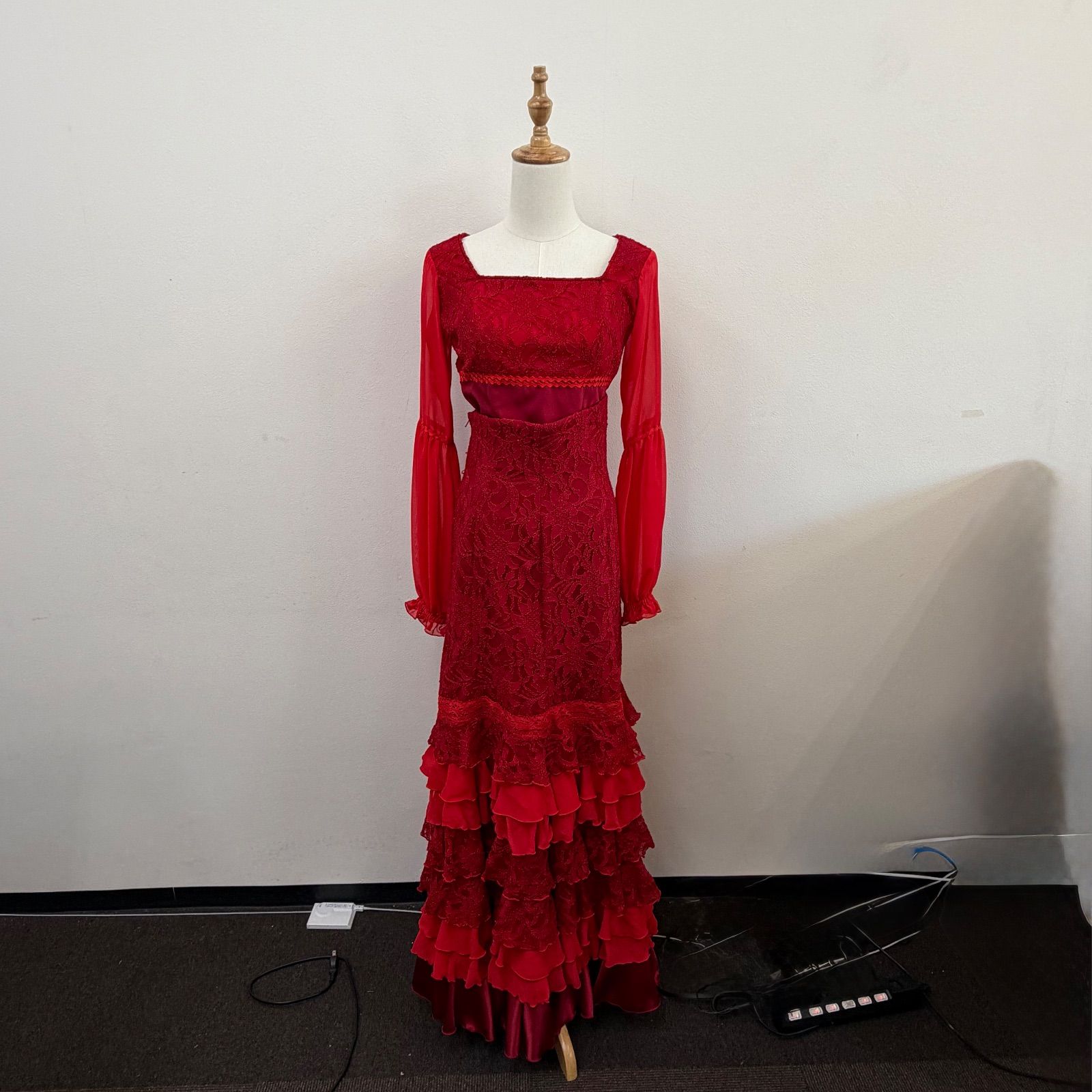 ソニアジョーンズ】フラメンコ衣装 ツーピース ブラウス フリル