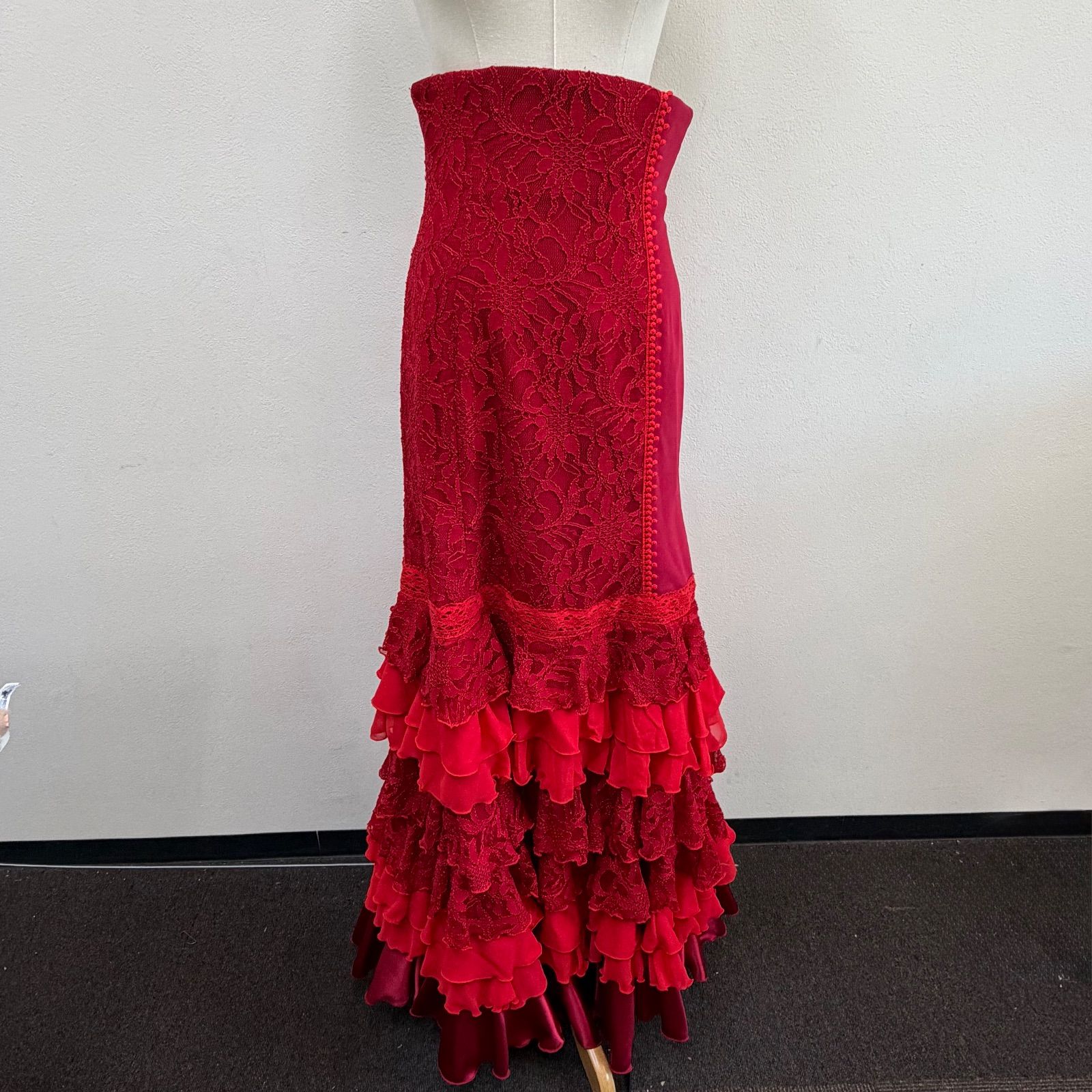 ソニアジョーンズ】フラメンコ衣装 ツーピース ブラウス フリル