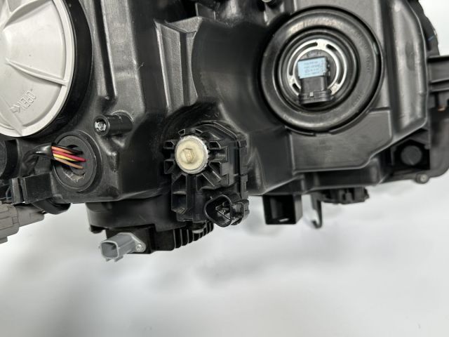 極美品 エルグランド PE52 TE52 前期 純正 左ヘッドライト Assy HID