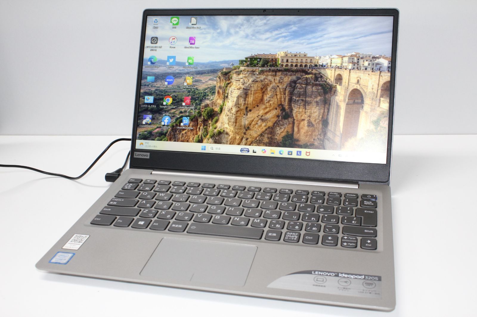中古】Lenovo ideapad i5/SSD256GB/8GB Cランク - メルカリ