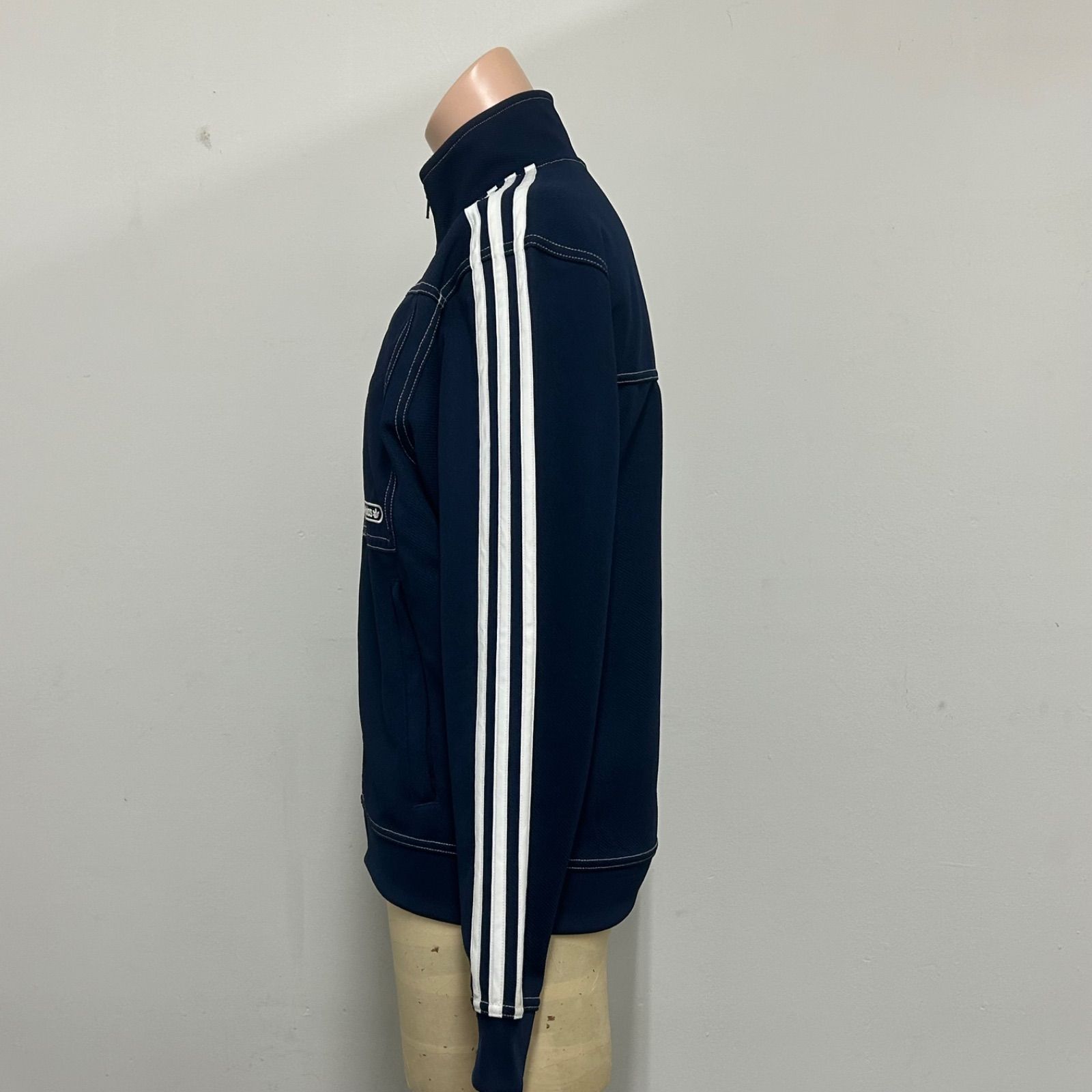 入所困難モデル】adidas アディダスオリジナルス ステッチデザイン