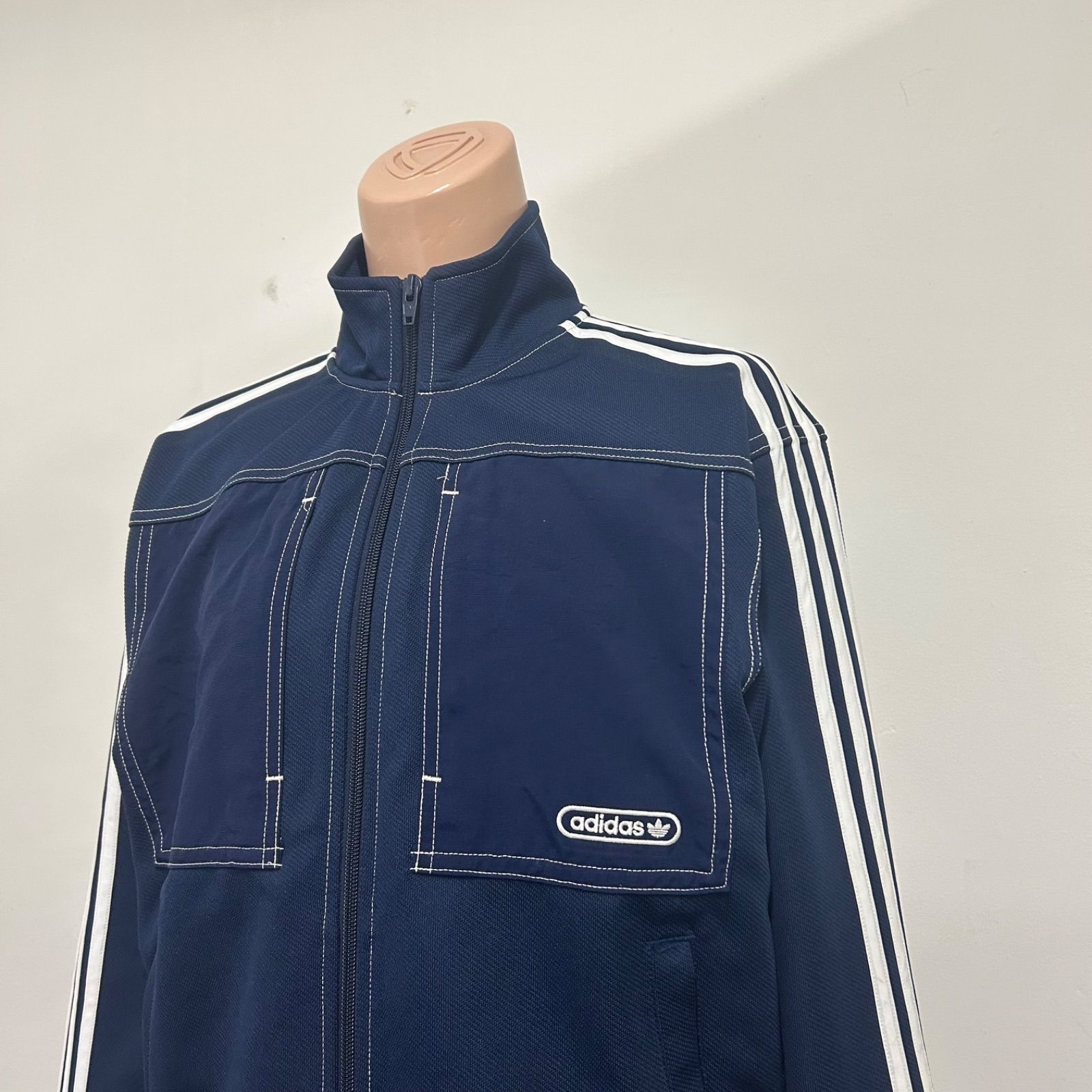 入所困難モデル】adidas アディダスオリジナルス ステッチデザイン