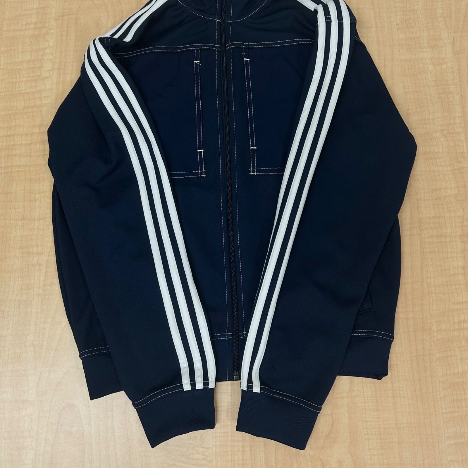 入所困難モデル】adidas アディダスオリジナルス ステッチデザイン