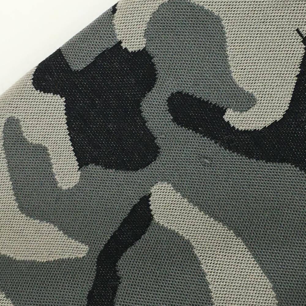 マークアンドロナ 長袖ハイネックシャツ 黒×グレー カモフラ柄 迷彩