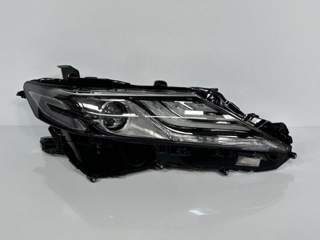 トヨタ　カムリ　右ヘッドライト　AXVH75 極美品/破損キズなし カムリ AXVH70 AXVH75 後期 純正 右ヘッドライト