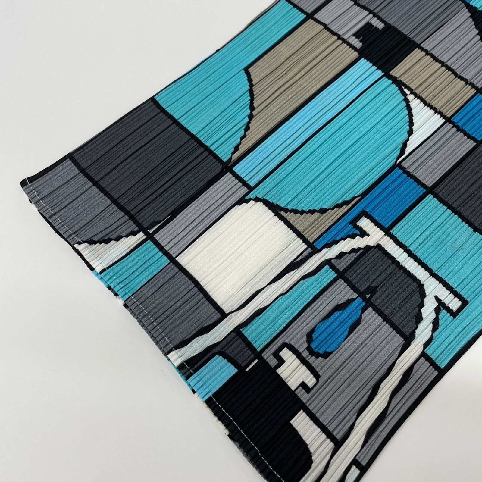 プリーツプリーズ ターコイズ