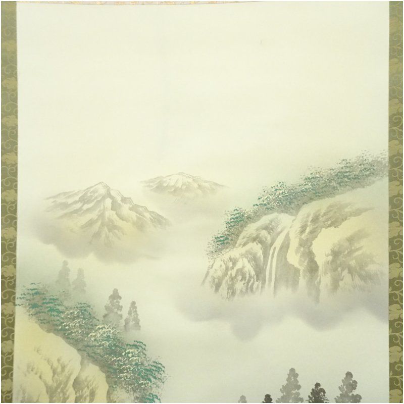 紫峰筆 彩色山水 肉筆絹本掛軸（保護箱） 掛け軸 床の間 書 おしゃれ