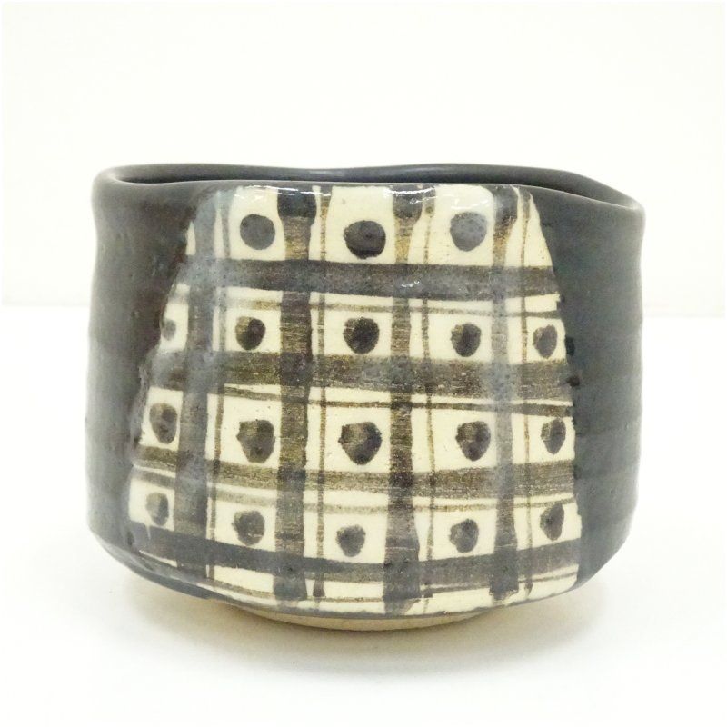 秀泉陶苑造 沢田秀一 黒織部茶碗（共箱） 茶道 抹茶 おしゃれ 抹茶茶碗