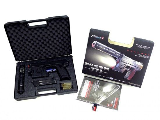 販売 クリエイターズモデル ミラボレアス レウス装備ハンターセット