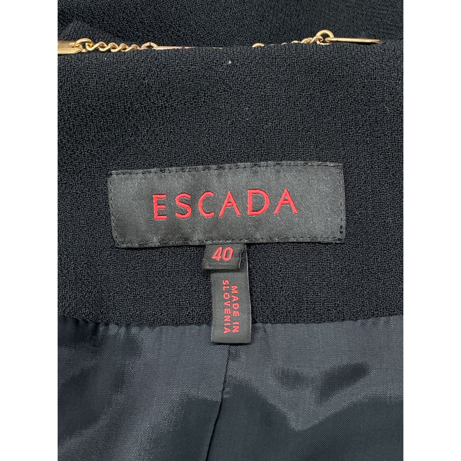 ESCADA エスカーダ ﾌﾞﾗｯｸ ｳｰﾙ ｻｲﾄﾞﾎﾞﾀﾝ 丸襟 ｺｰﾄ 40 - メルカリ