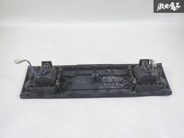 ストア出品！】 日産 純正 Z32 GZ32 フェアレディZ 300ZX 人気 リア