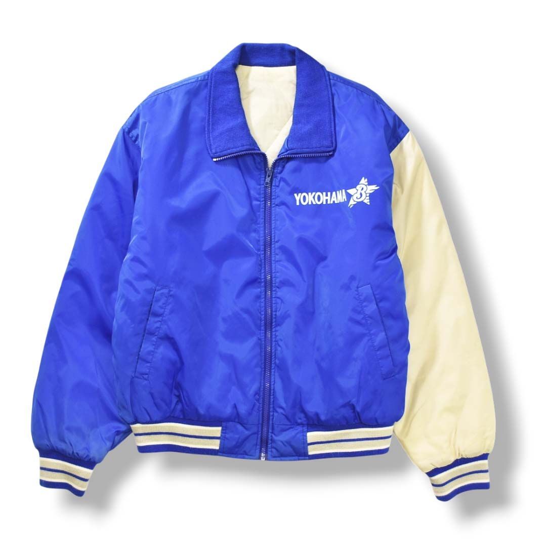 90 s ヴィンテージ 横浜ベイスターズ YOKOHAMA BAYSTARS 旧ロゴ プリント スタジアム ジャケット スタジャン キルティング 中綿 ジャンパー ブルゾン XL相当 ブルー プロ 野球 ベースボール スポーツ カジュアル ウェア メンズ