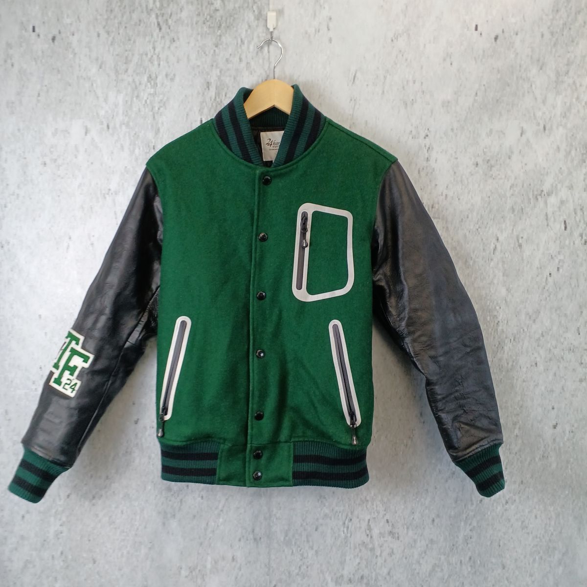 トゥエンティフォーカラッツ レディースM 長袖 グリーン スタジアムジャケット