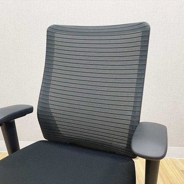 コーラルチェア