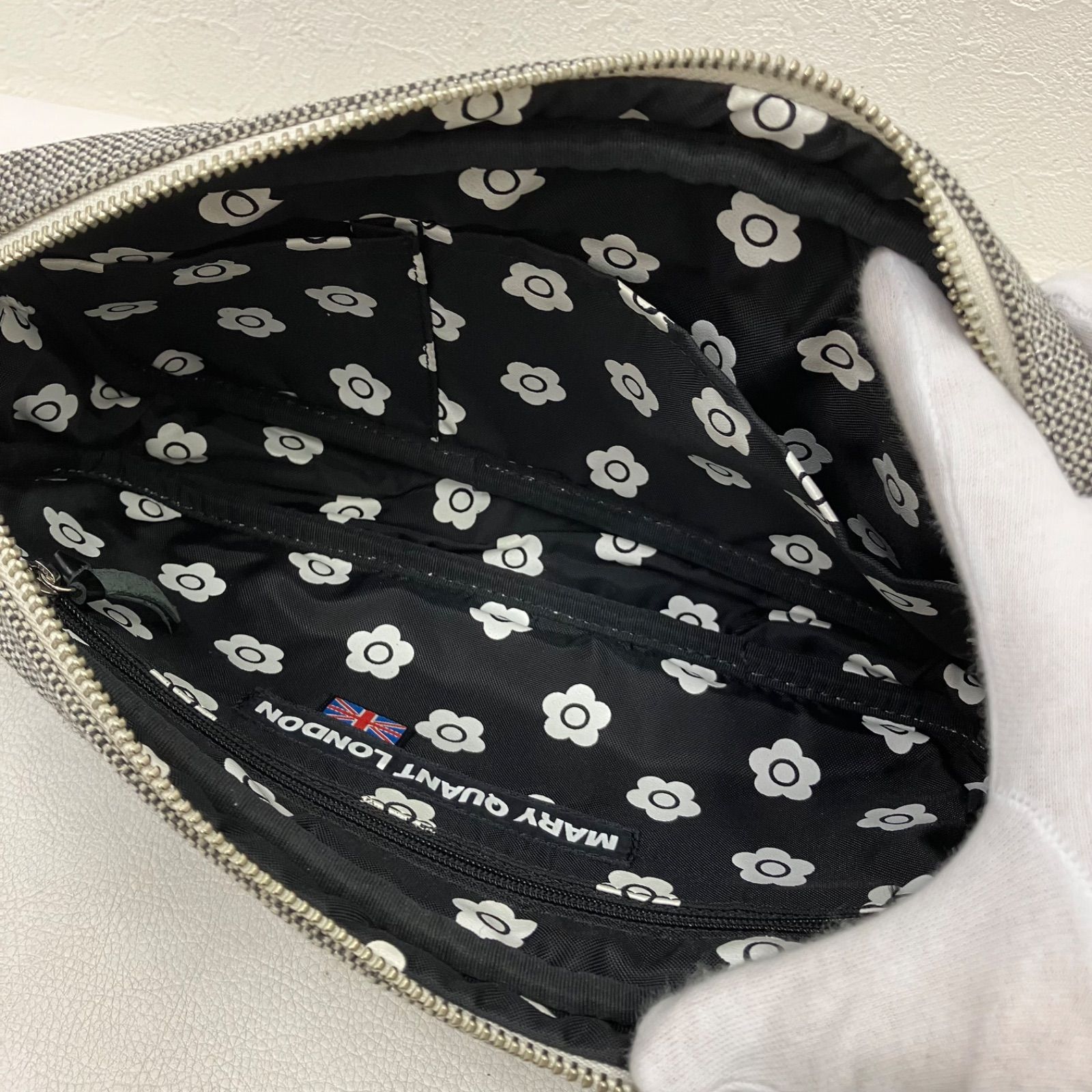 7639 MARY QUANT マリークワント マリクワ ショルダーバッグ エナメル 