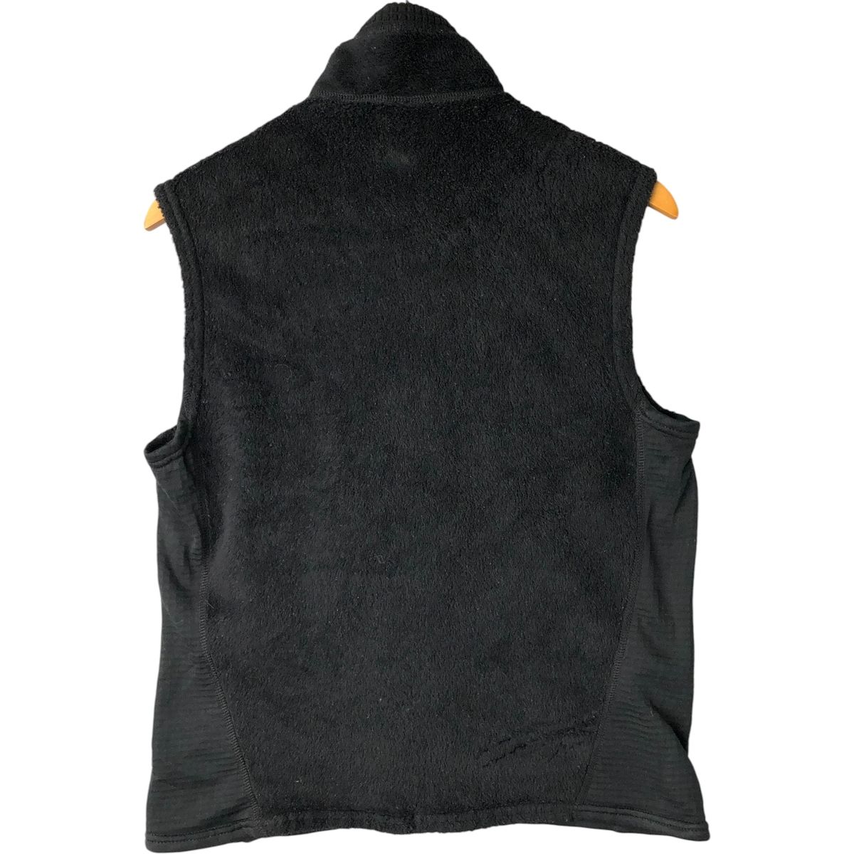 00年代 パタゴニア Patagonia フリースベスト 黒 ブラック 古着 古着 00年代 パタゴニア Patagonia フリースベスト USA製 販売済み