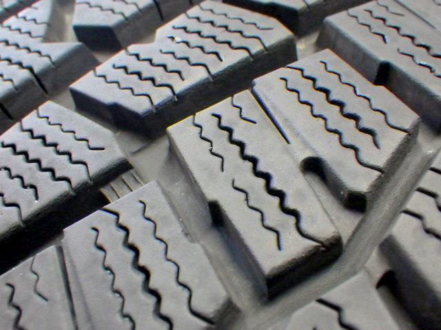  SR 355 製造 約8部山 DUNLOP WM 02 215 60 R 16 4本 12インチ以下 スタッドレス